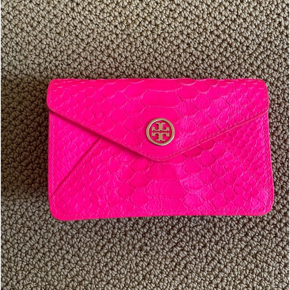 Tory Burch Bags Tory Burch Hot Pink Crossbody Nwt Poshmark
